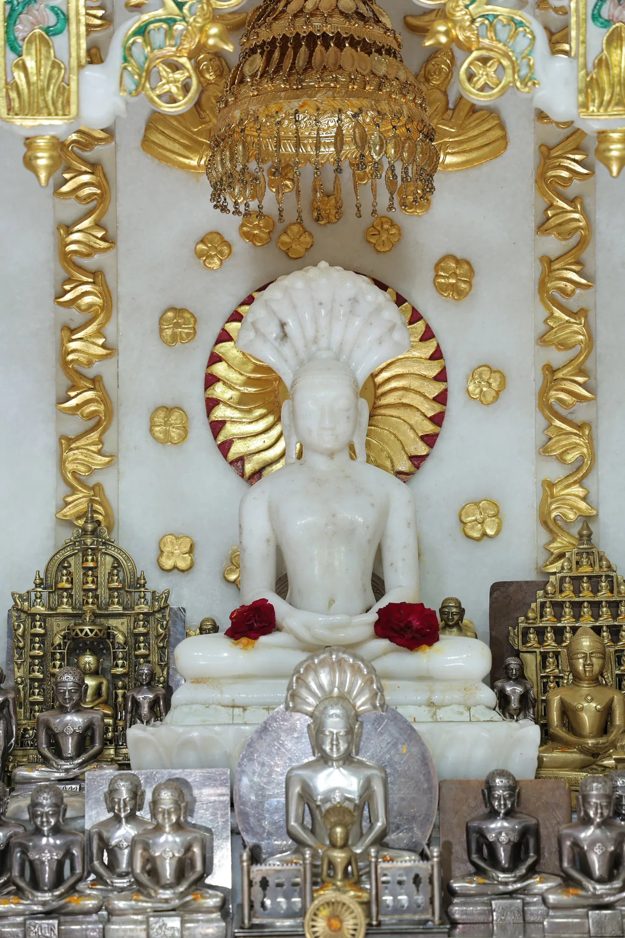 Parshwanath Digambar Jain Mandir photo 3