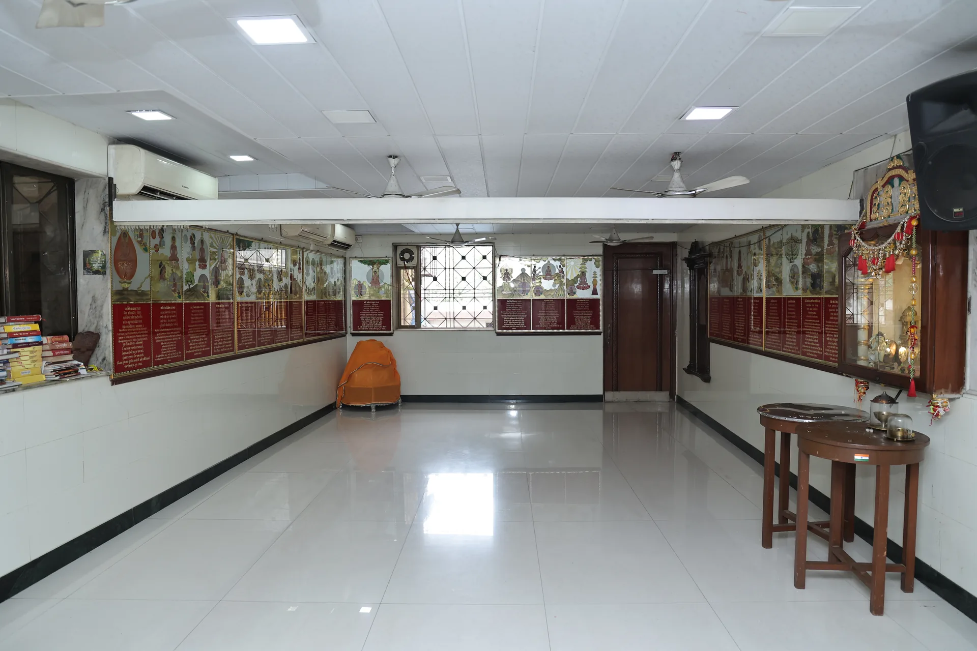 Parshwanath Digambar Jain Mandir photo 9
