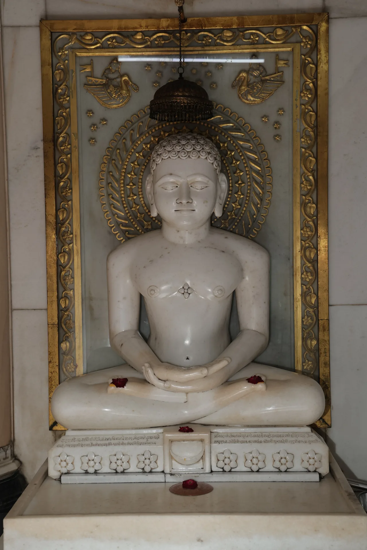 Parshwanath Digambar Jain Mandir photo 8