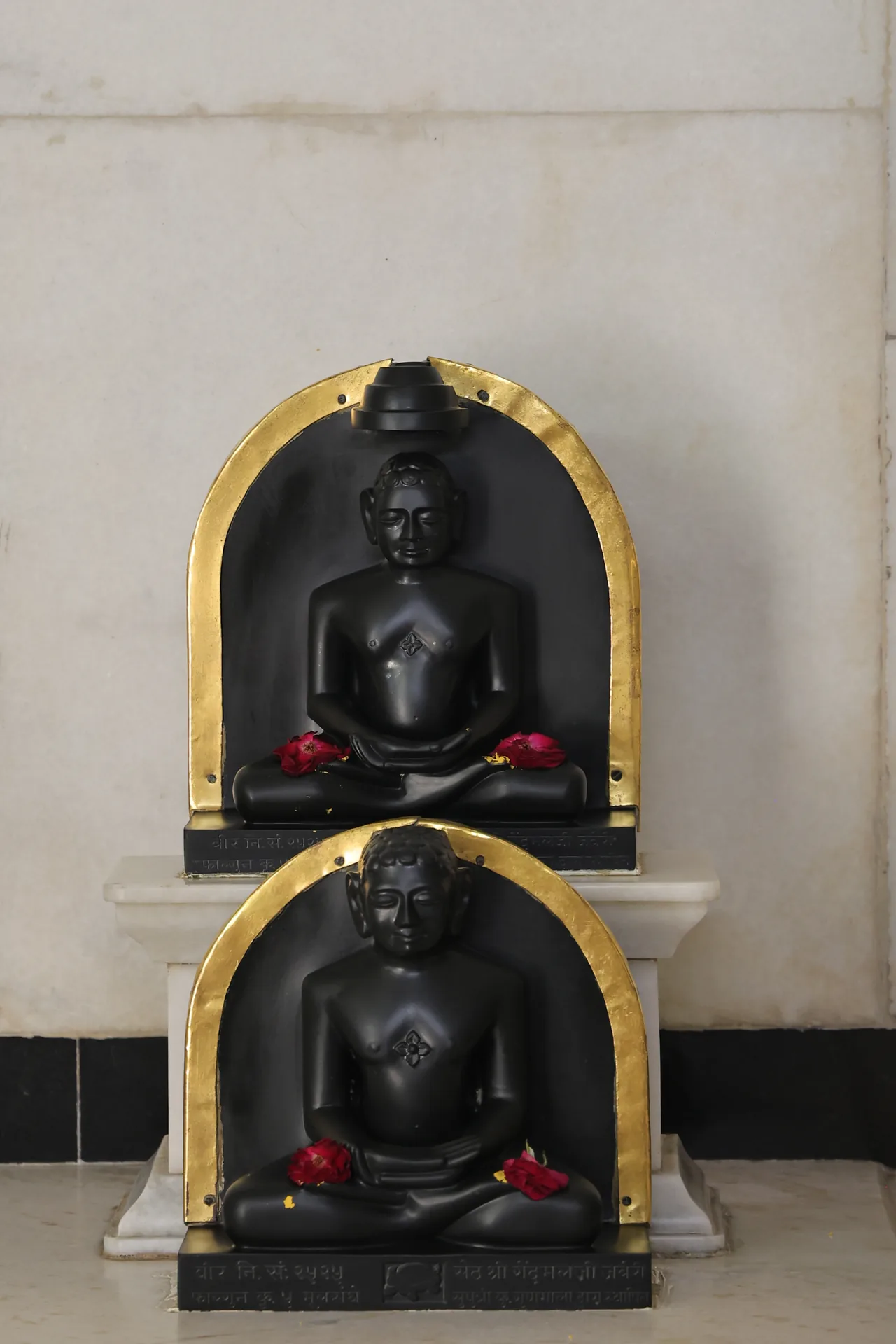 Parshwanath Digambar Jain Mandir photo 11