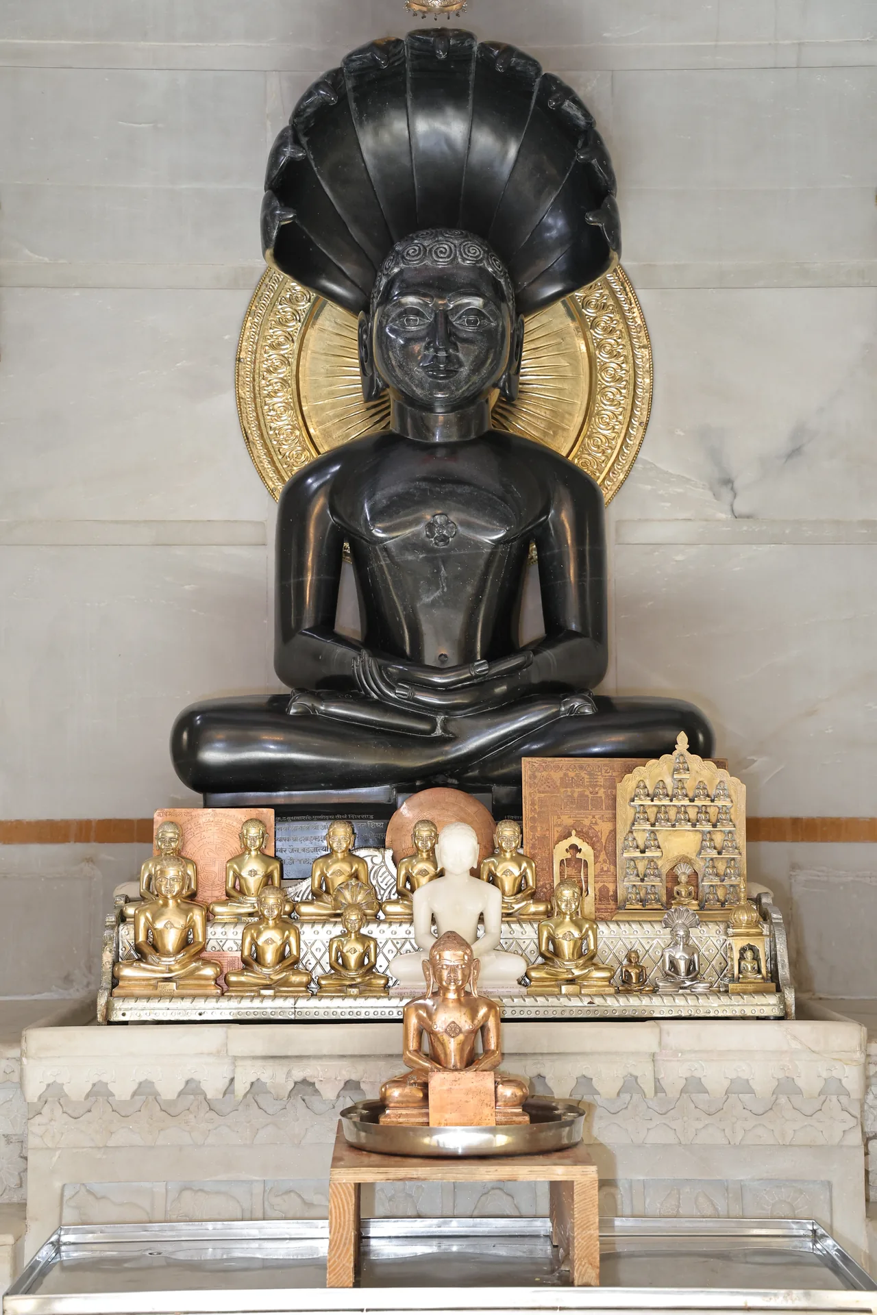 Punoyaday Parashwanath Digambar Jain Mandir photo 4