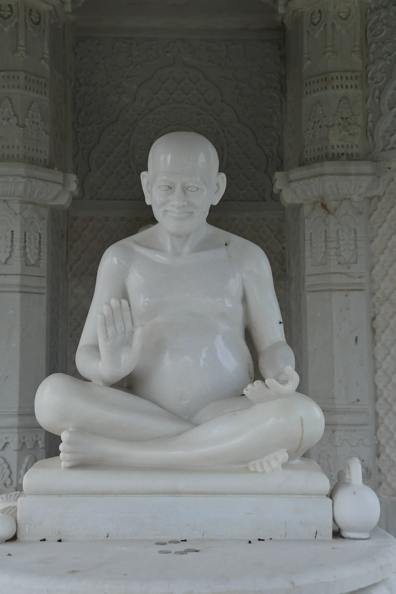 Punoyaday Parashwanath Digambar Jain Mandir photo 7