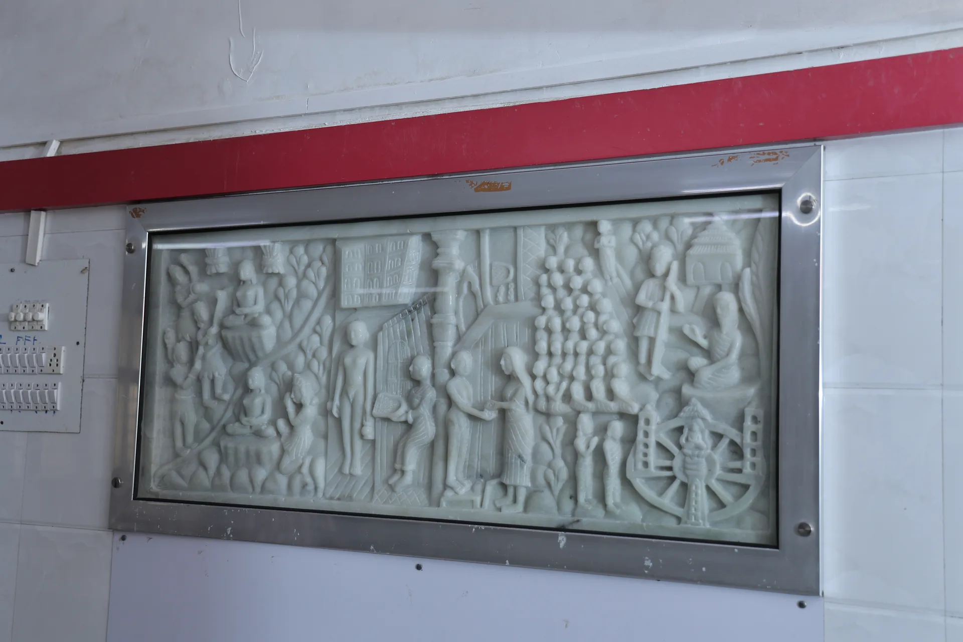 Vardhaman Digambar Jain Mandir photo 8